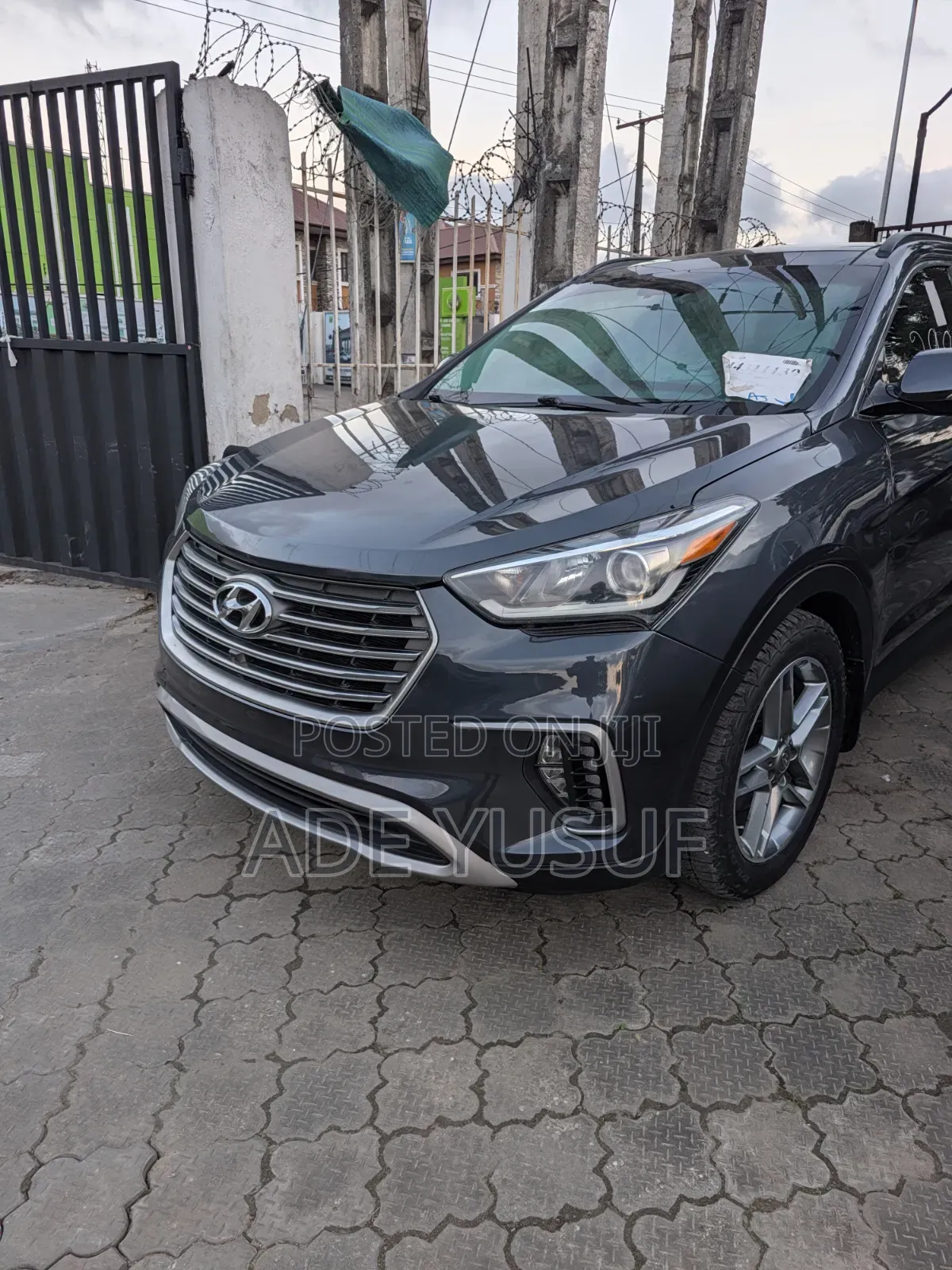 Hyundai Santa Fe SE Ultimate AWD 2017