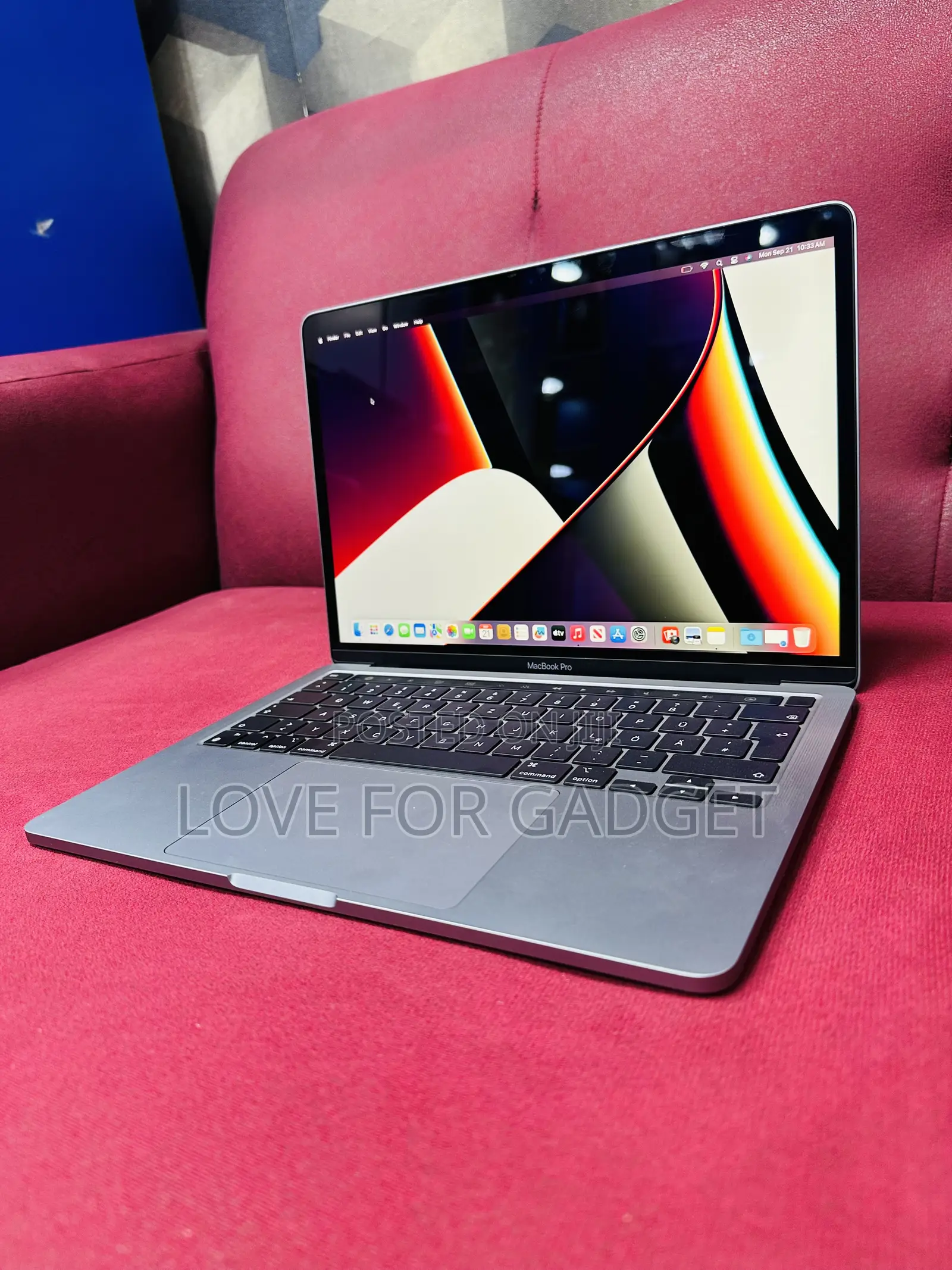 Laptop Apple MacBook Pro 2020 M1 8GB Apple M1 SSD 256GB