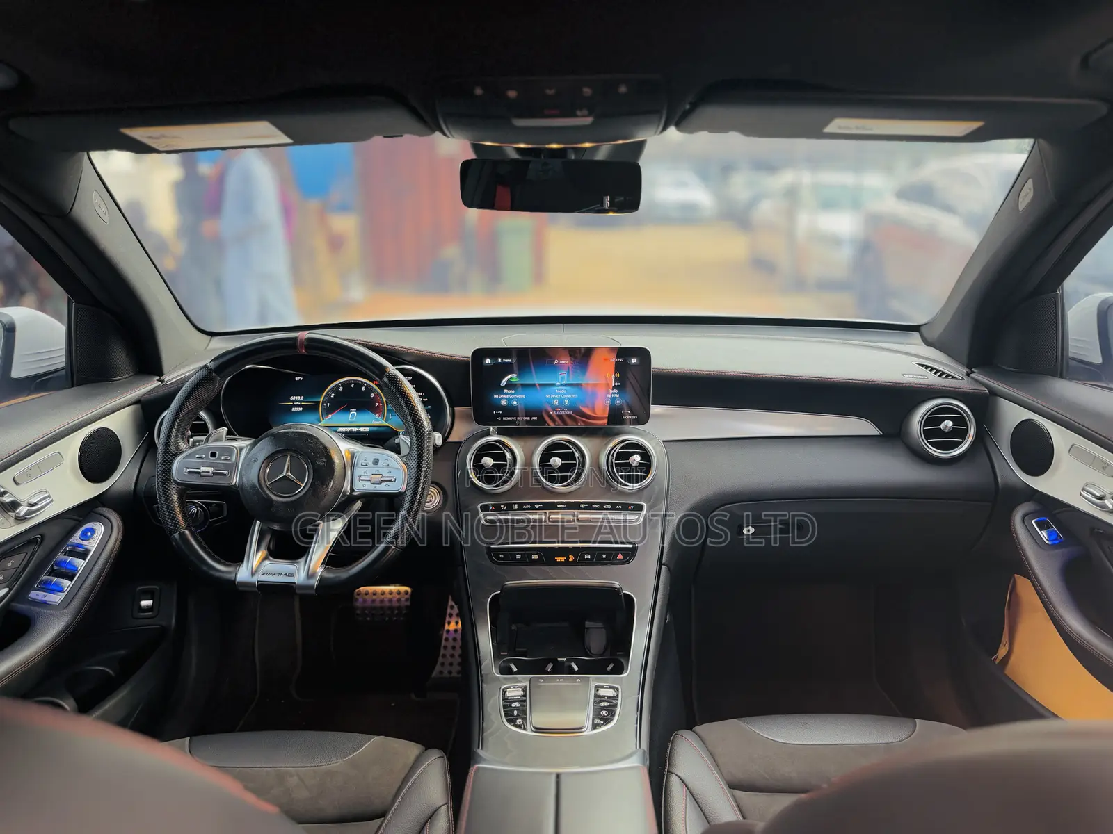 Mercedes-Benz GLC-Class 2022 White