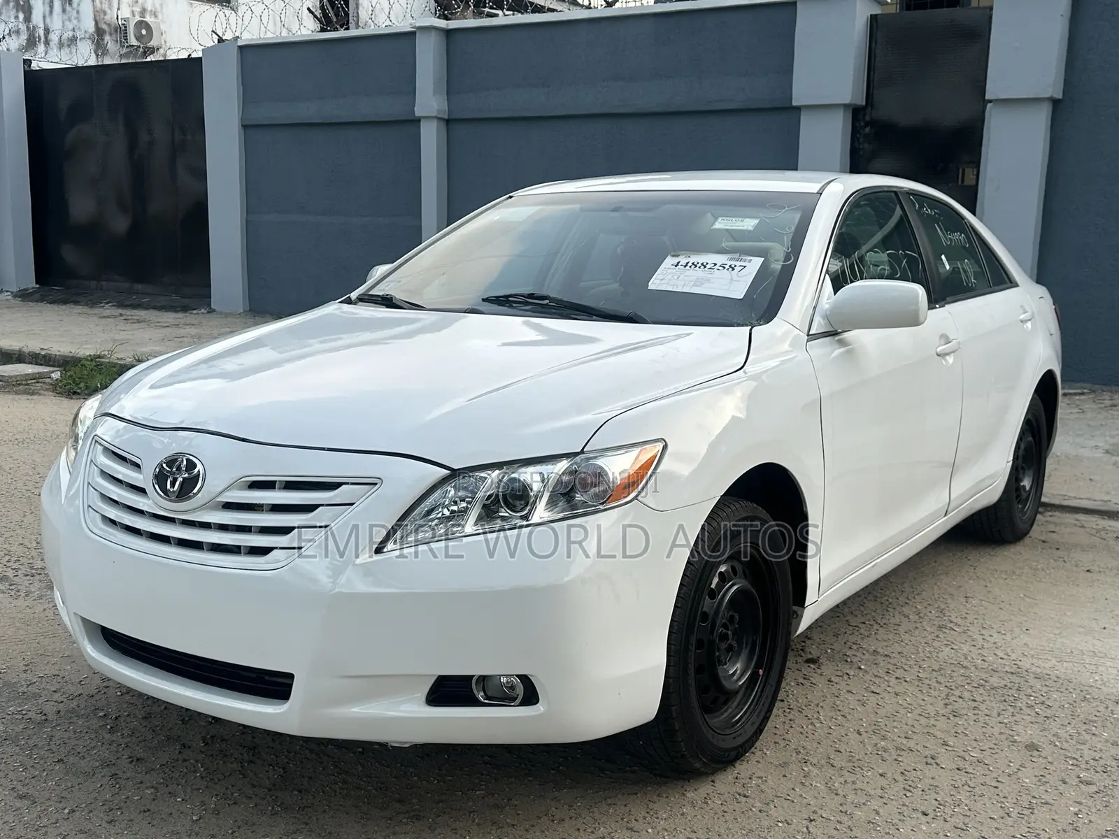Toyota Camry 2.4 LE 2008 White