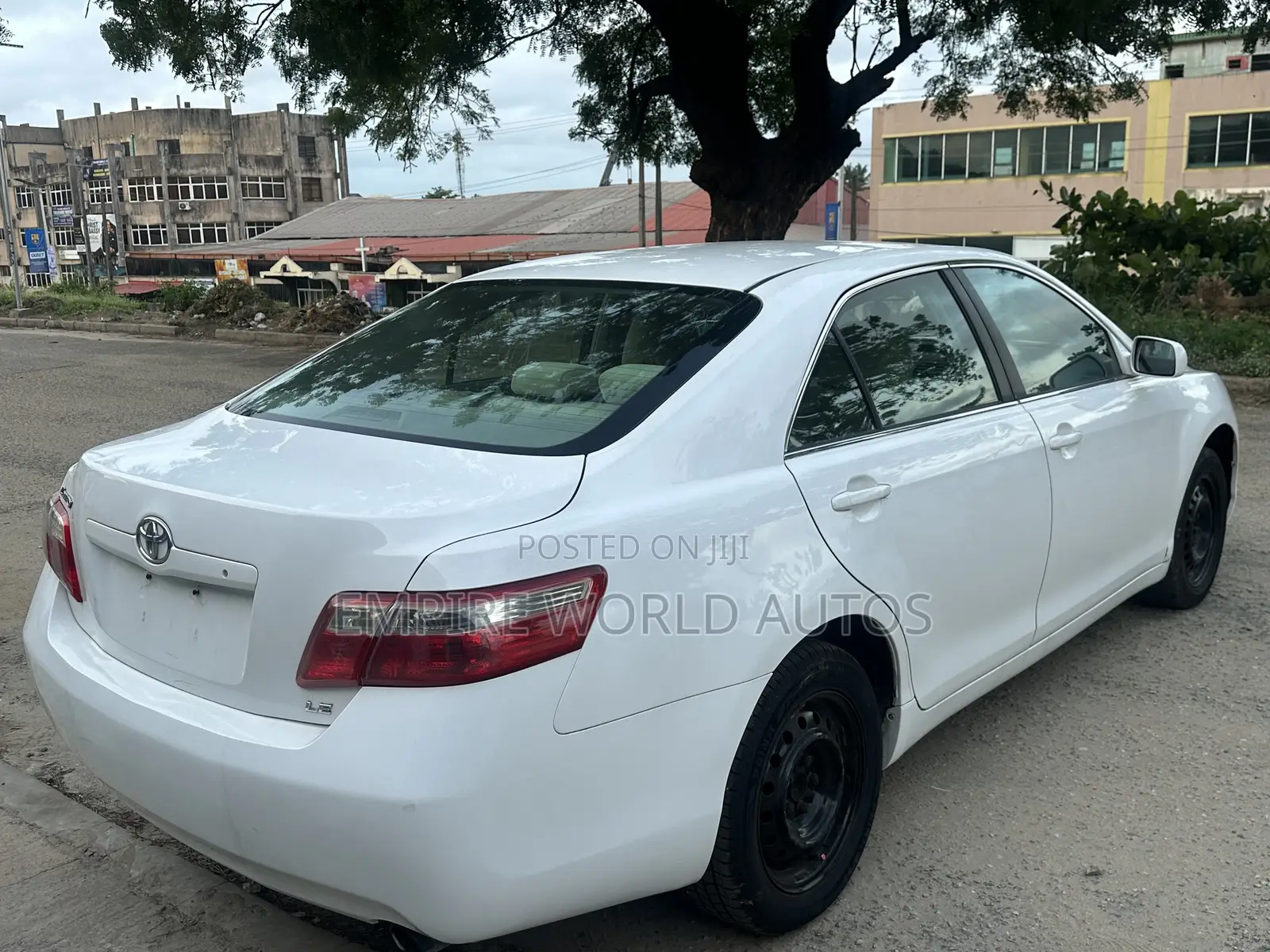 Toyota Camry 2.4 LE 2008 White