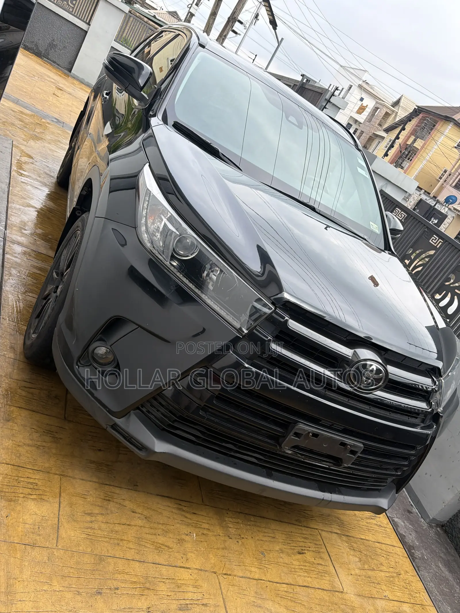 Toyota Highlander SE 2019 Black