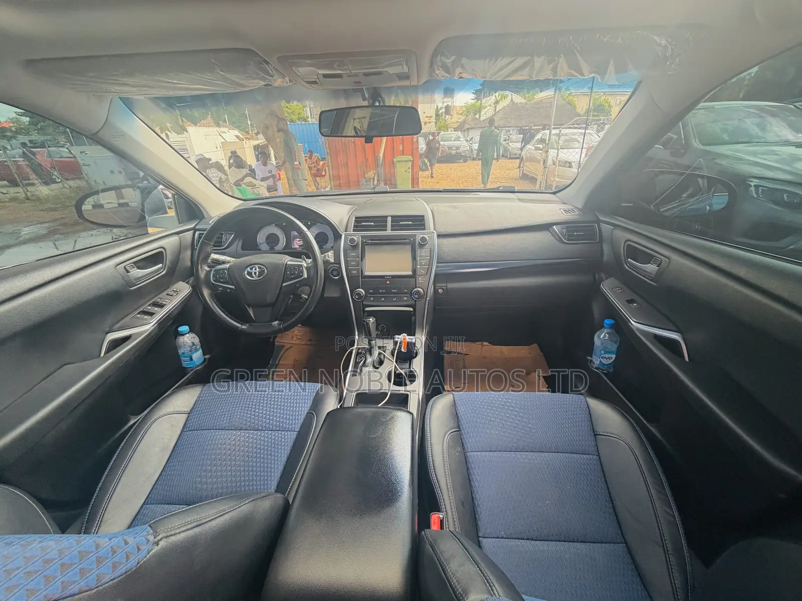Toyota Camry SE w/Special Edition Pkg (2.5L 4cyl 6A) 2016 Blue