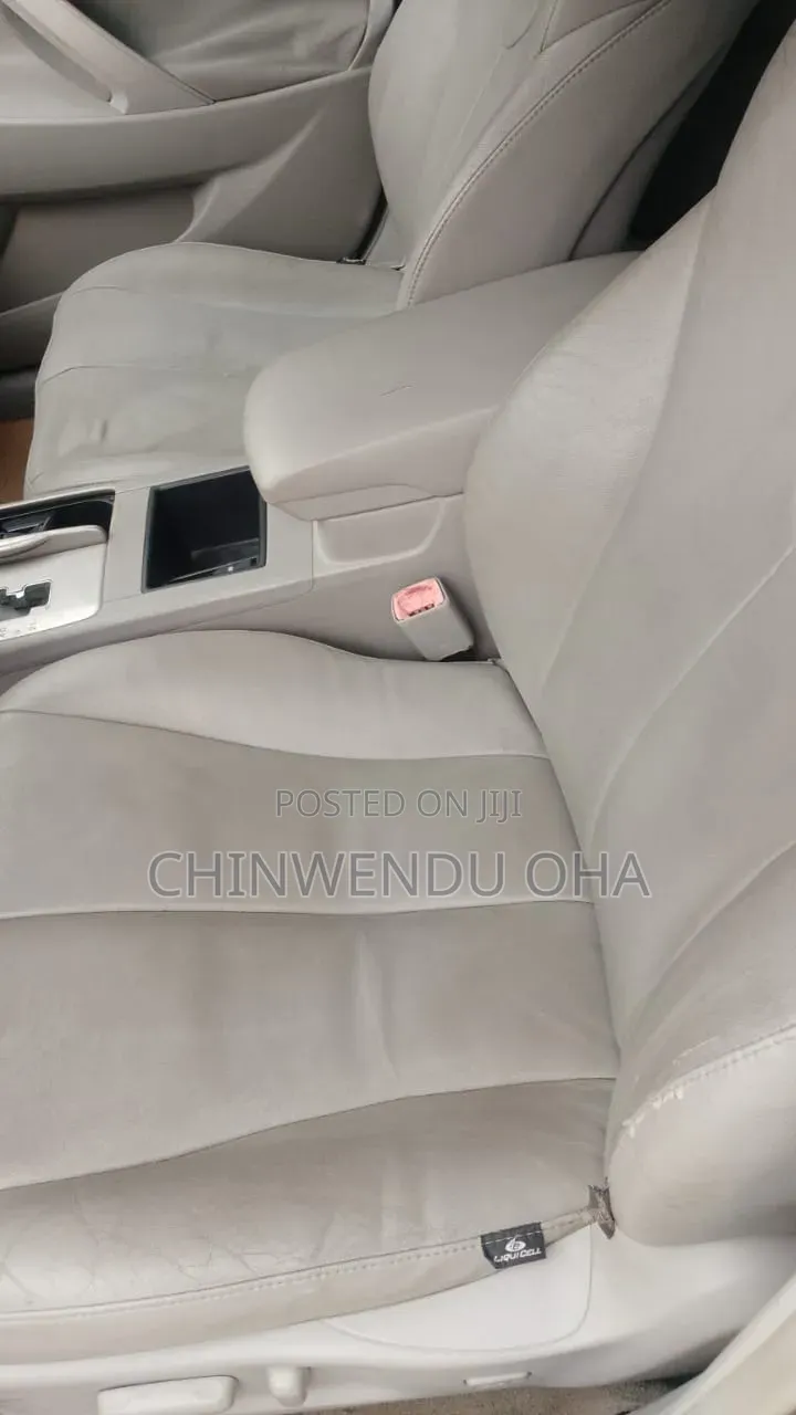 Toyota Camry 2014 Silver