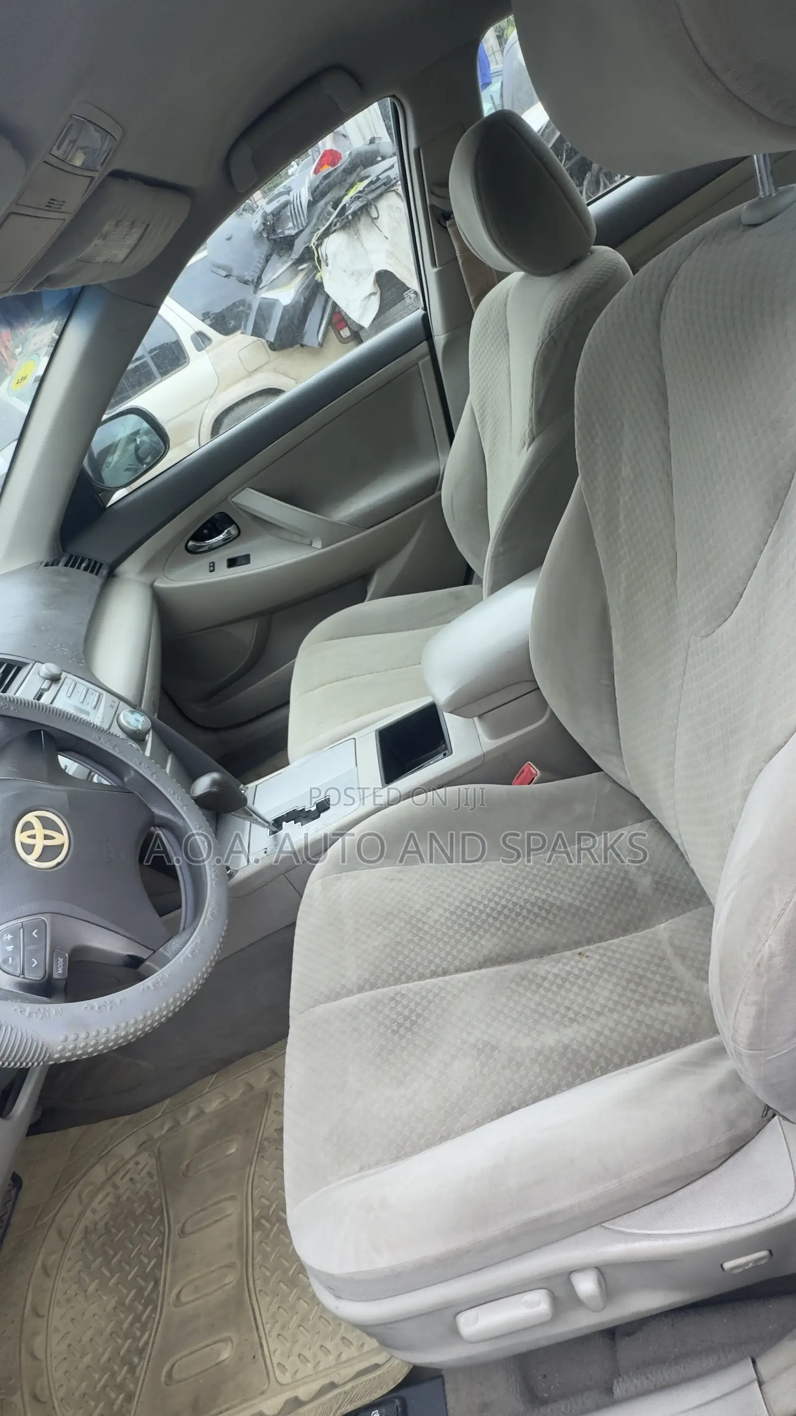 Toyota Camry 2008 Gold