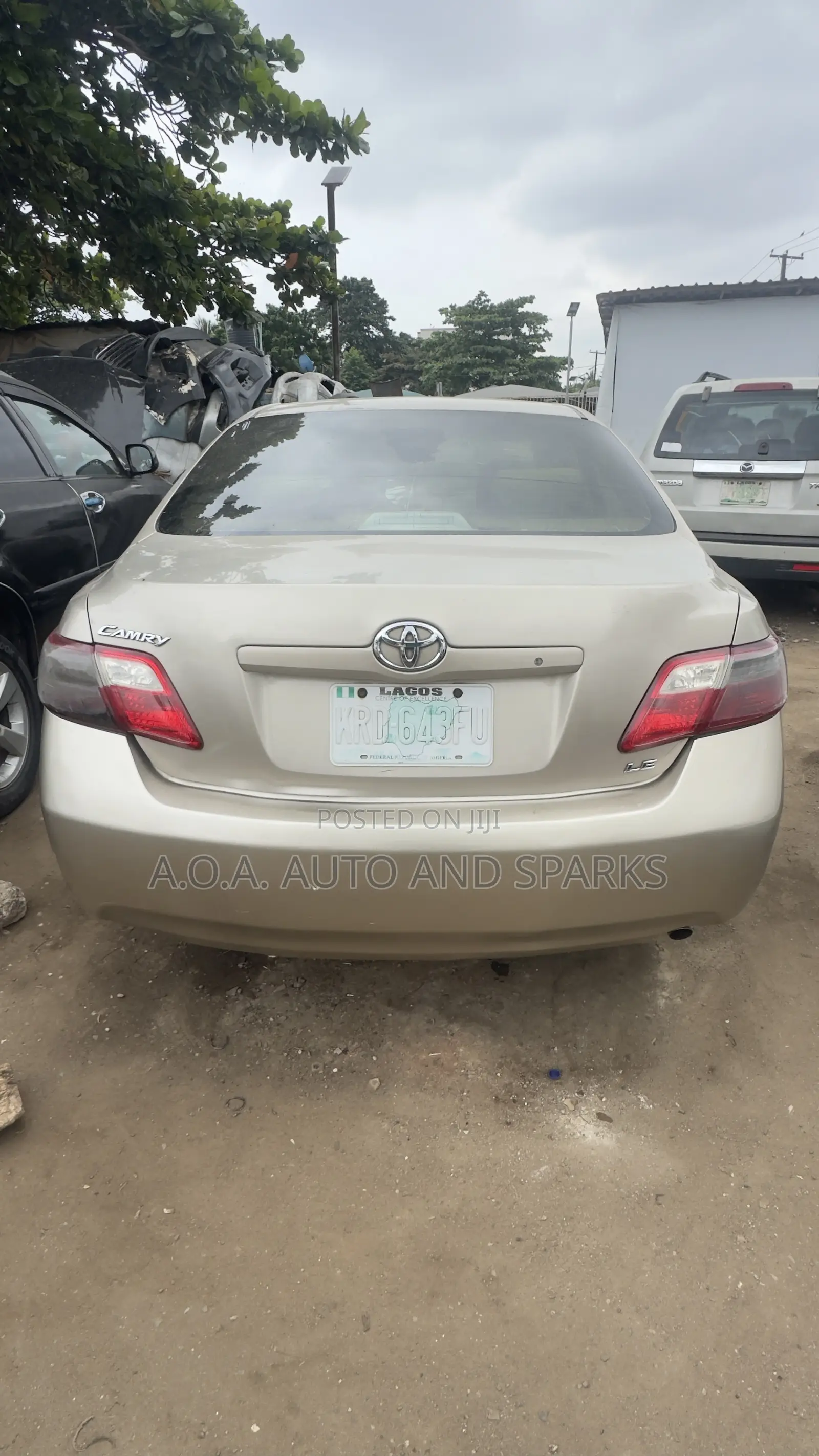 Toyota Camry 2008 Gold