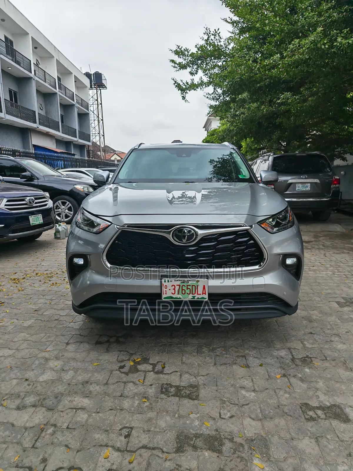 Toyota Highlander Limited AWD 2024 Silver