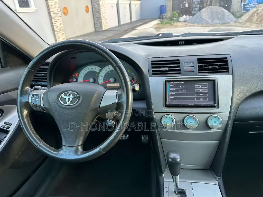 Toyota Camry 2.4 SE Automatic 2008 Blue