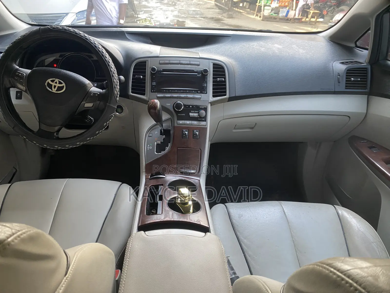 Toyota Venza AWD 2012 Gray