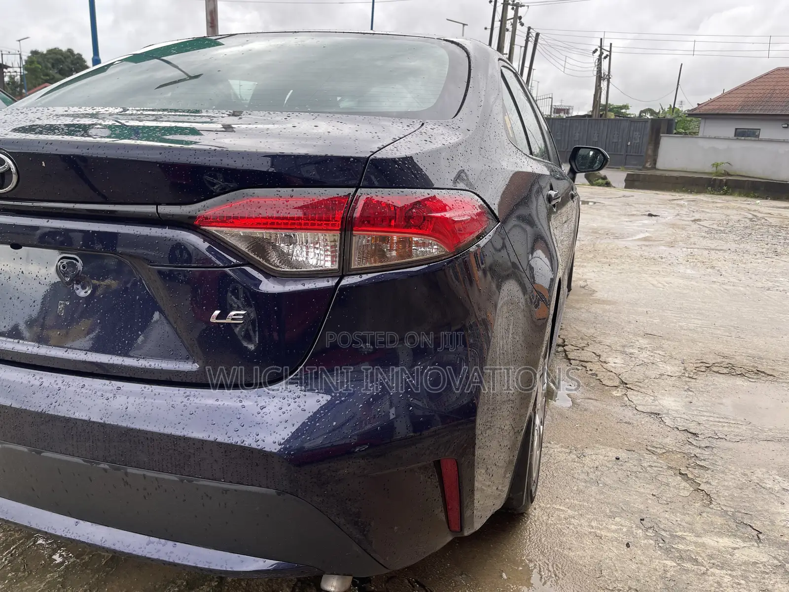 Toyota Corolla LE 2020 Blue