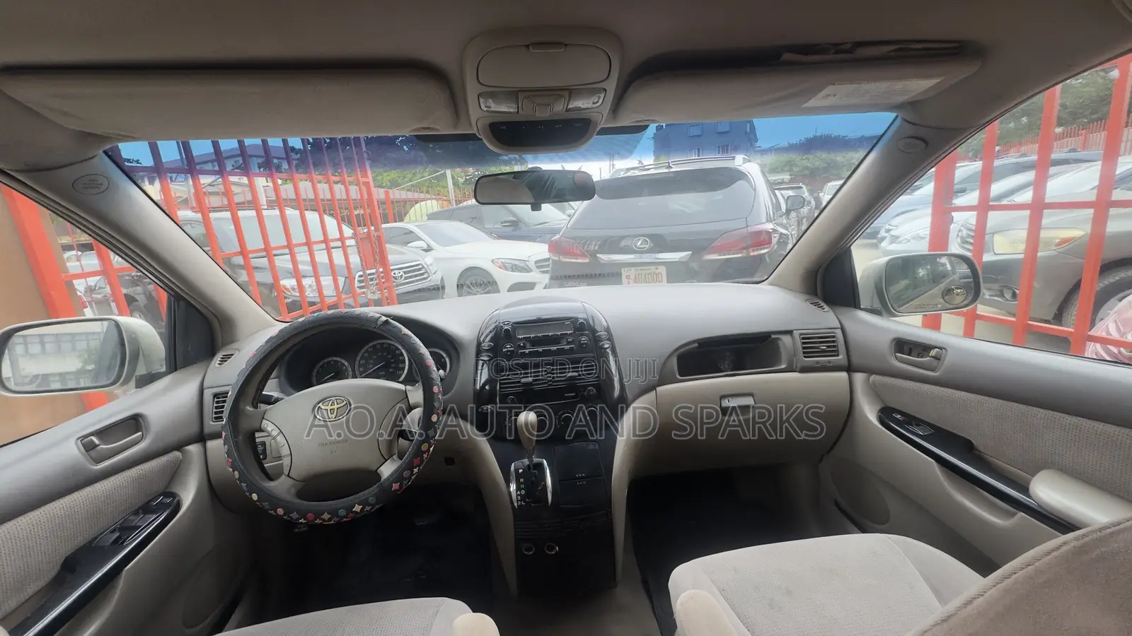 Toyota Sienna 2005 Gold