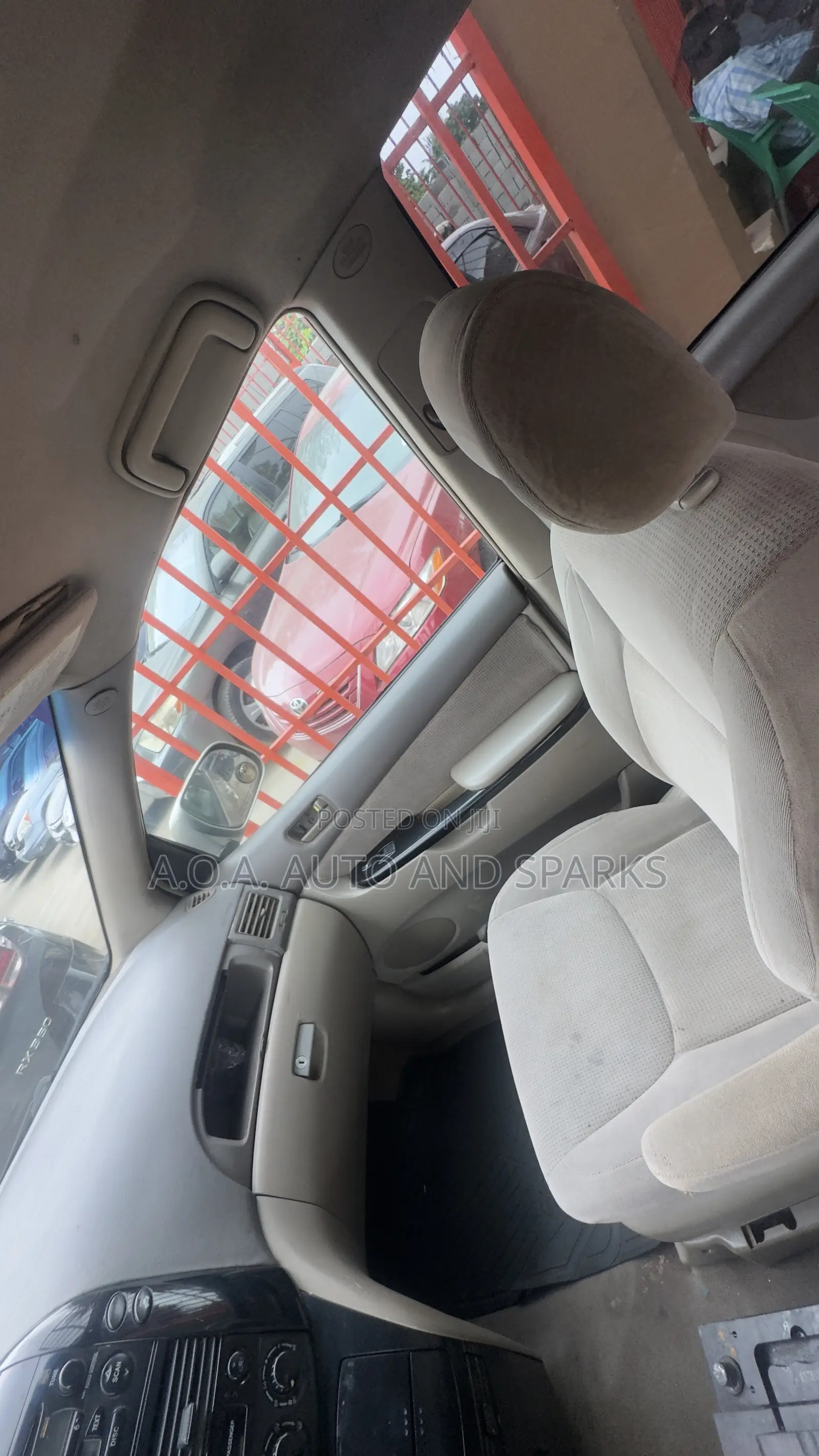 Toyota Sienna 2005 Gold