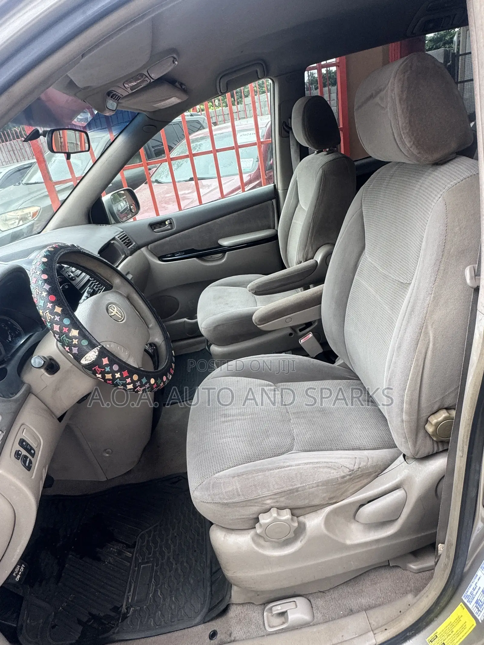 Toyota Sienna 2005 Gold