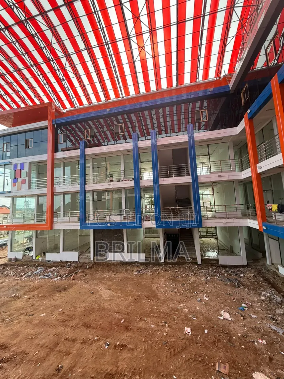 Shop and Office Space in Gwarimpa for Sale
