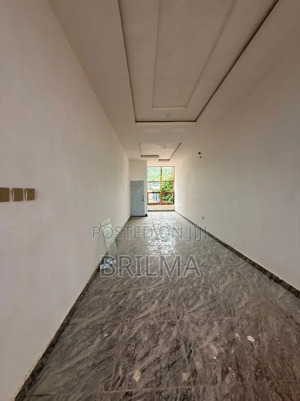 Shop and Office Space in Gwarimpa for Sale