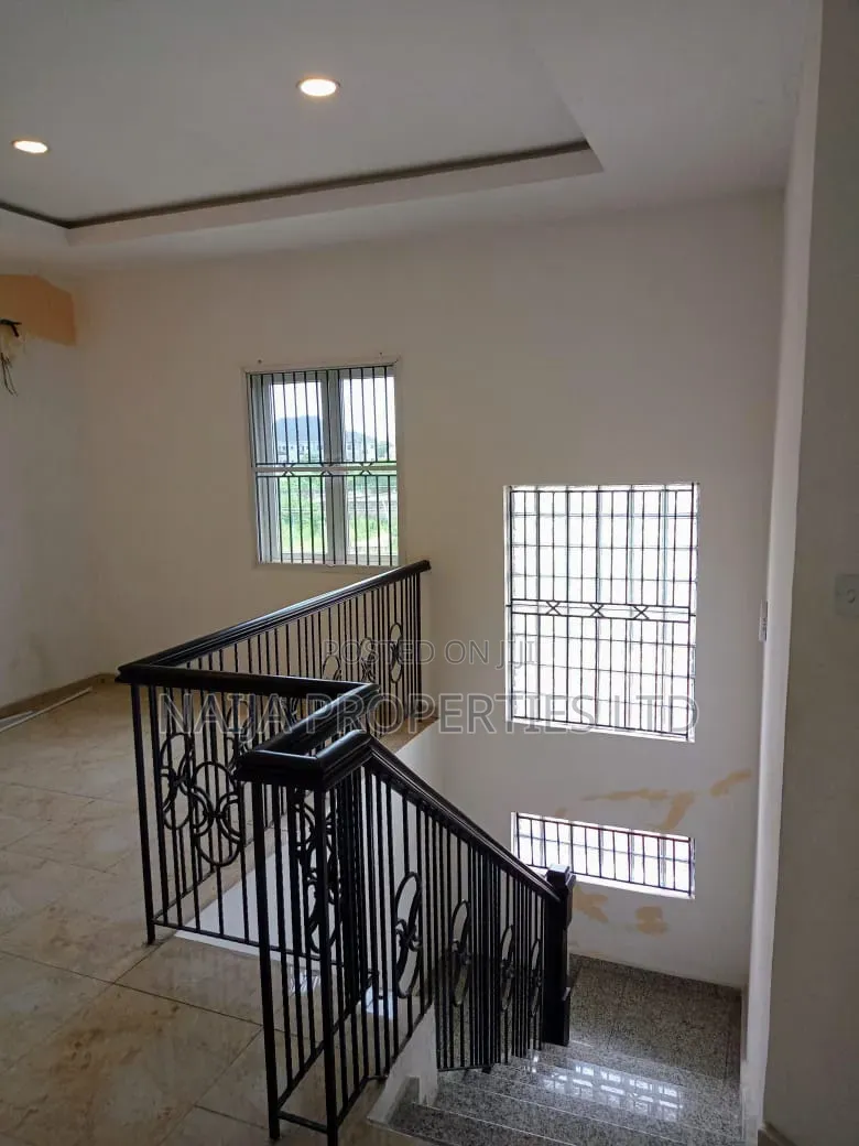 4bdrm Duplex in Lekki Scheme 2, Abraham Adesanya Estate for rent