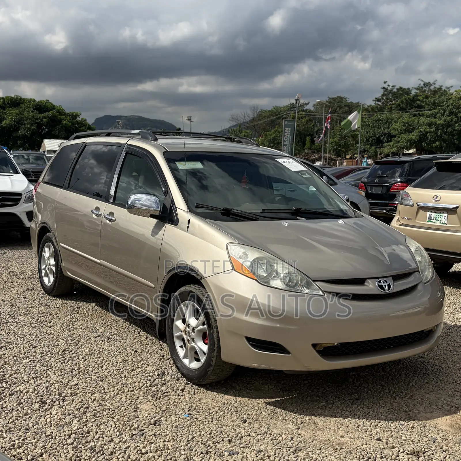 Toyota Sienna LE AWD 2006 Gold