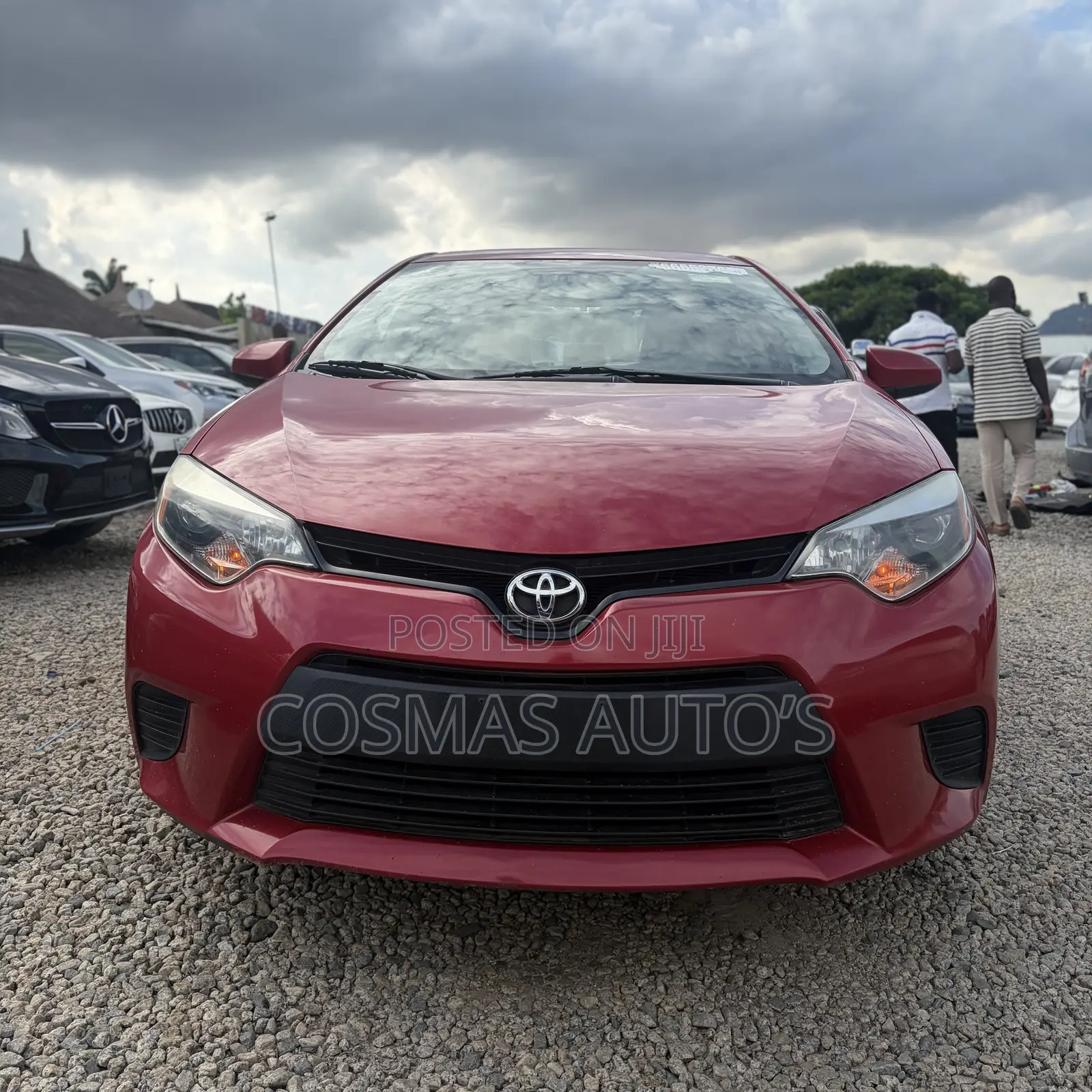 Toyota Corolla LE 4dr Sedan (1.8L 4cyl CVT) 2014 Red