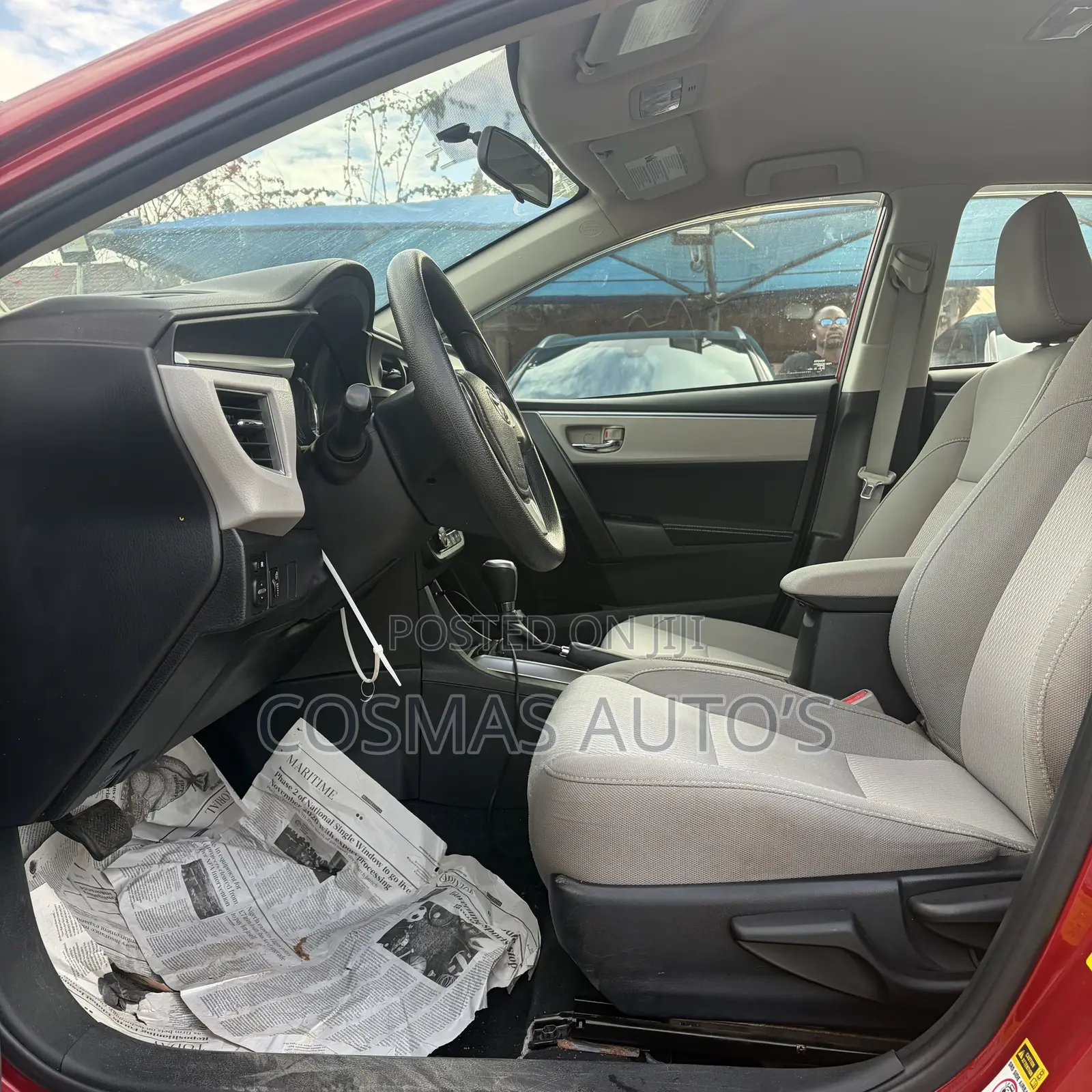 Toyota Corolla LE 4dr Sedan (1.8L 4cyl CVT) 2014 Red