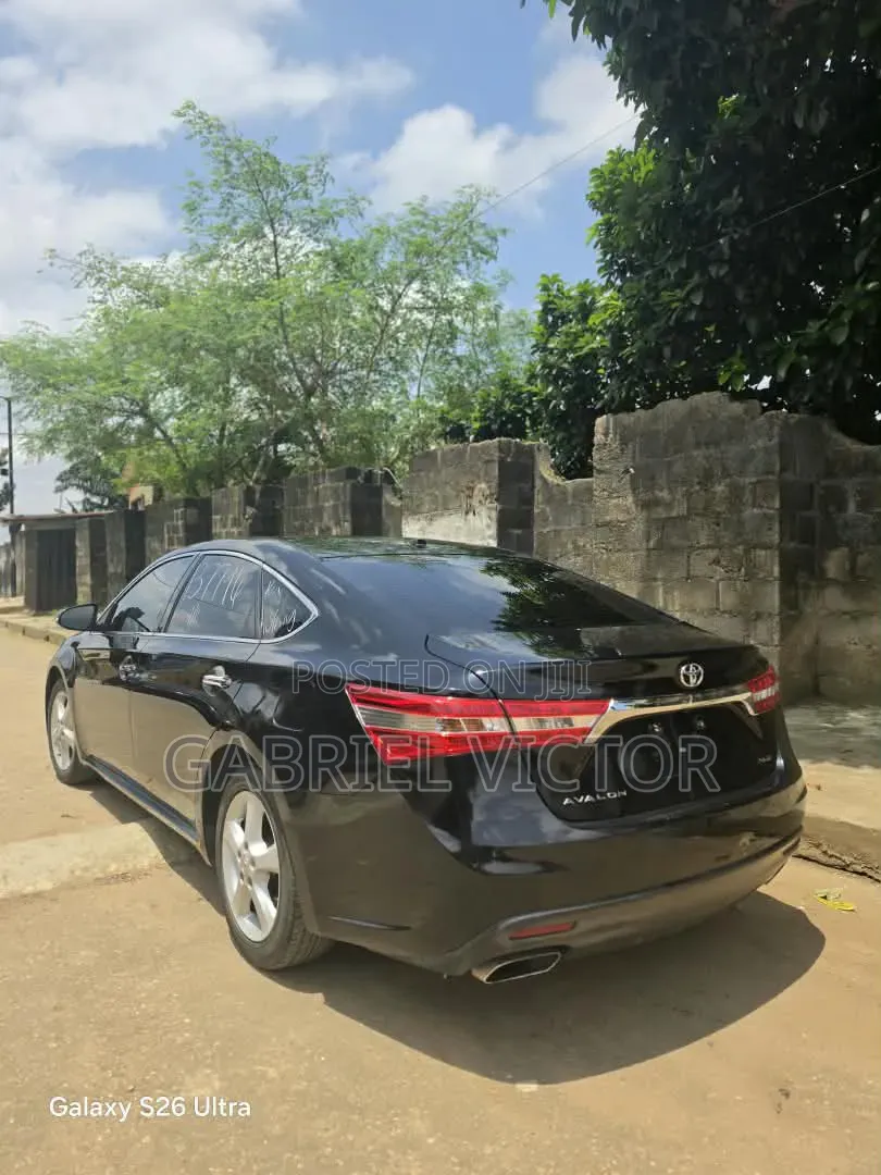 Toyota Avalon XLE 4dr Sedan (3.5L 6cyl 6A) 2015 Black