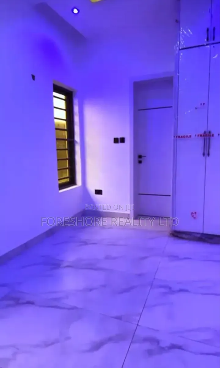 4bdrm Duplex in Omole Phase 1 for sale