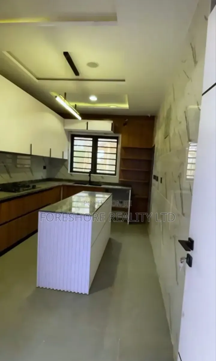 4bdrm Duplex in Omole Phase 1 for sale