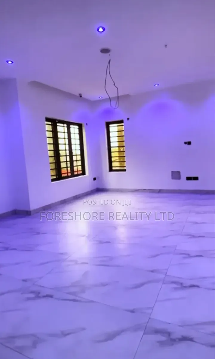 4bdrm Duplex in Omole Phase 1 for sale