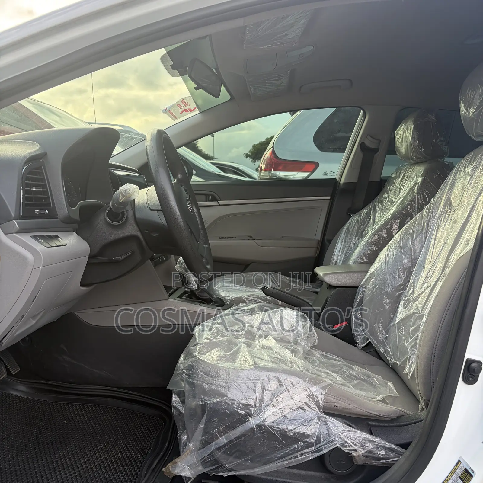 Hyundai Elantra 2017 White