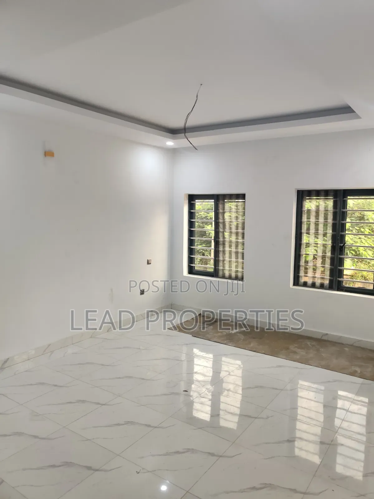 3bdrm Duplex in Alagbaka Gra, Ondo / Ondo State for sale