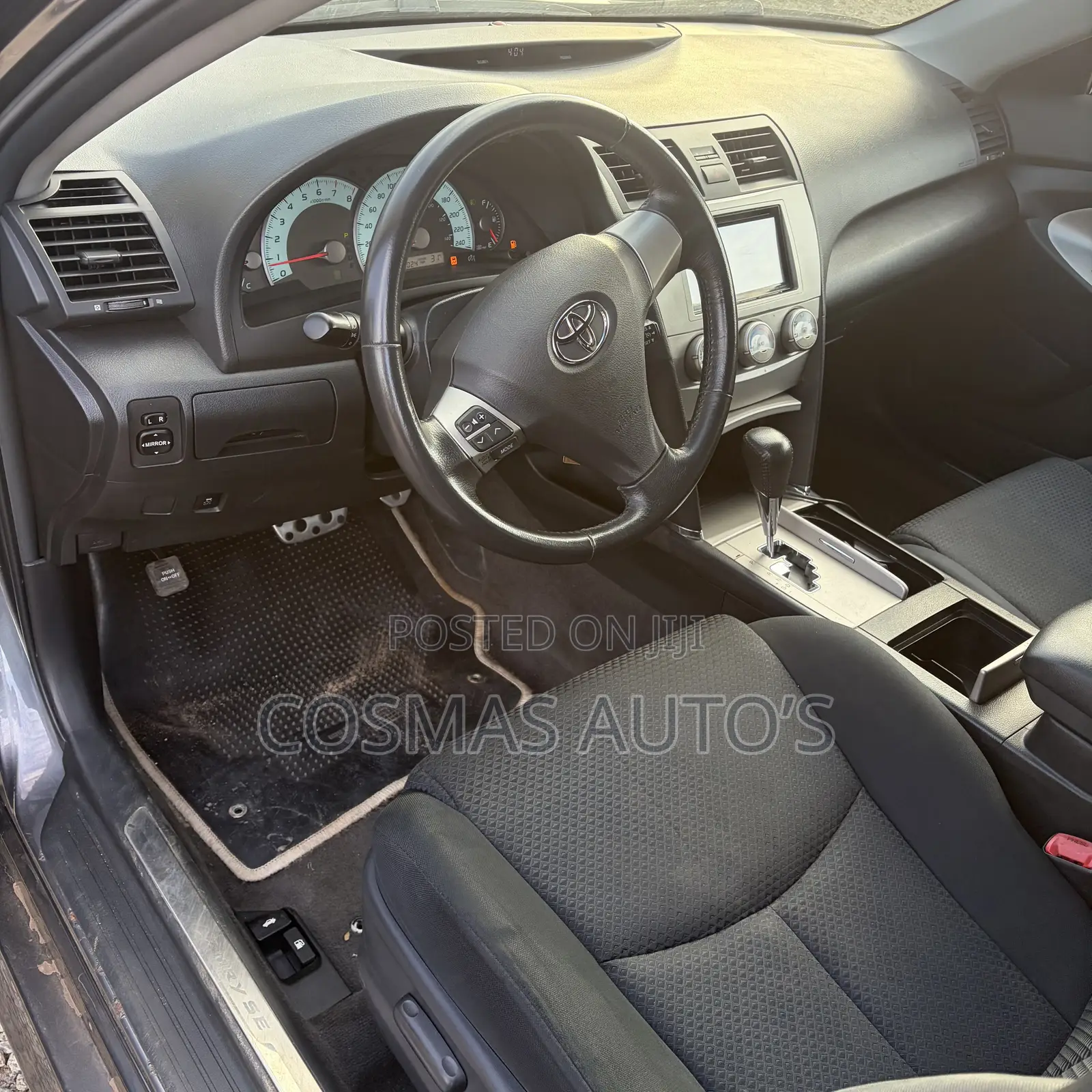 Toyota Camry SE 4dr Sedan (2.4L 4cyl 5A) 2009 Gray