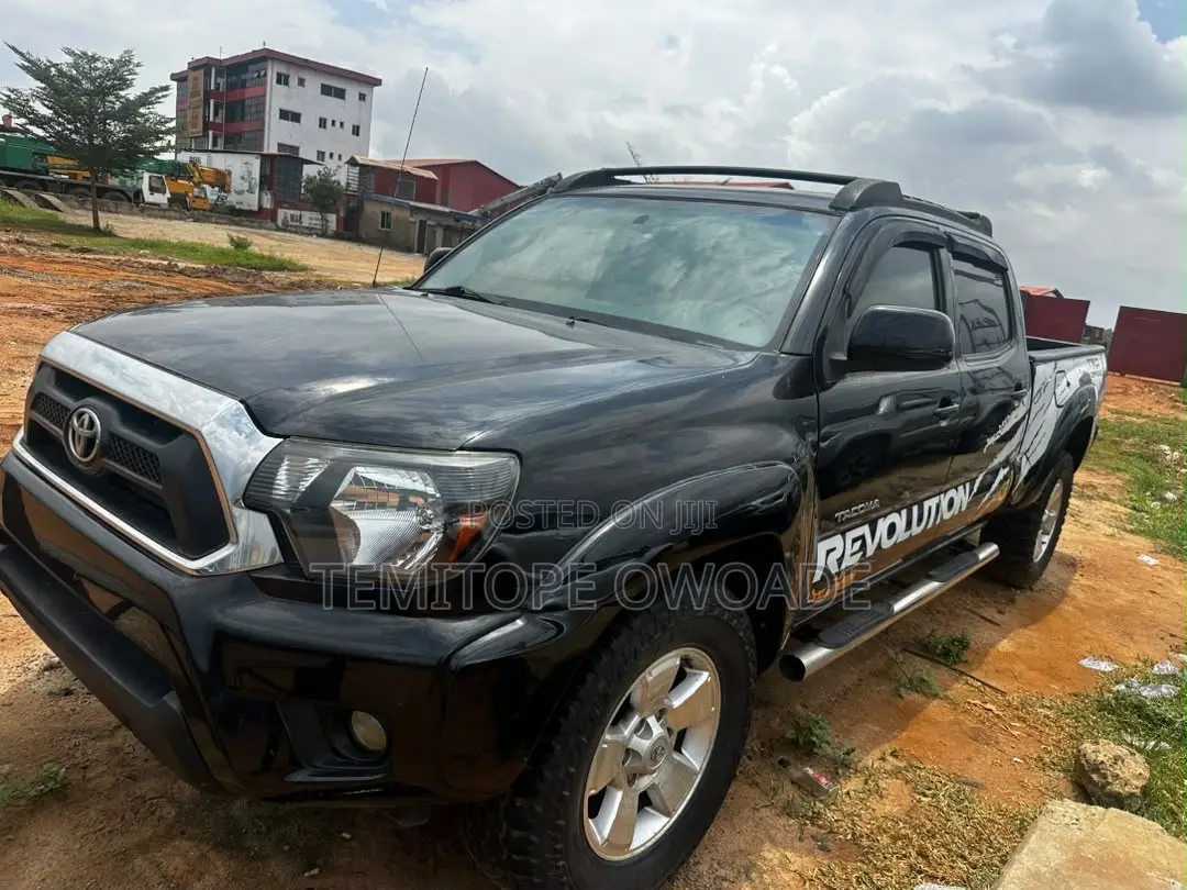 Toyota Tacoma PreRunner Access Cab 2012 Black