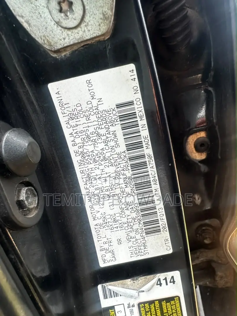 Toyota Tacoma PreRunner Access Cab 2012 Black
