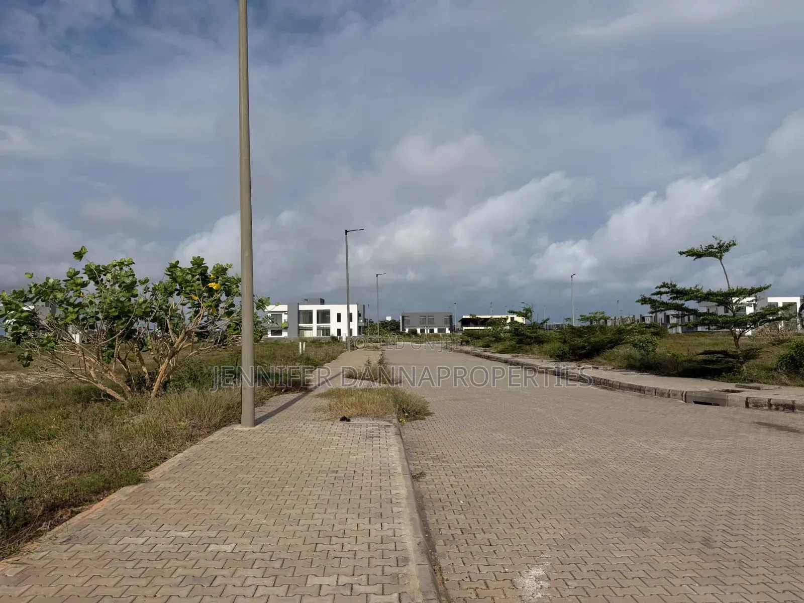 1000sqm of Premium Bareland for Sale