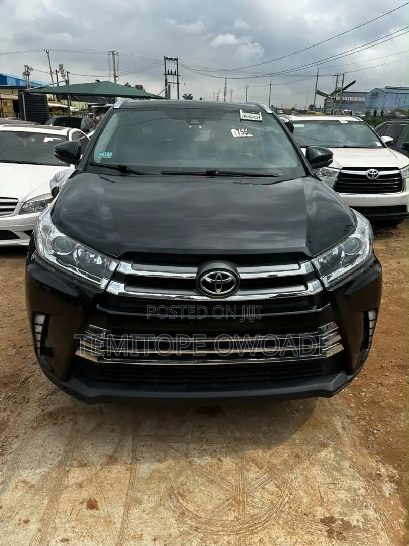 Toyota Highlander XLE 2019 Black