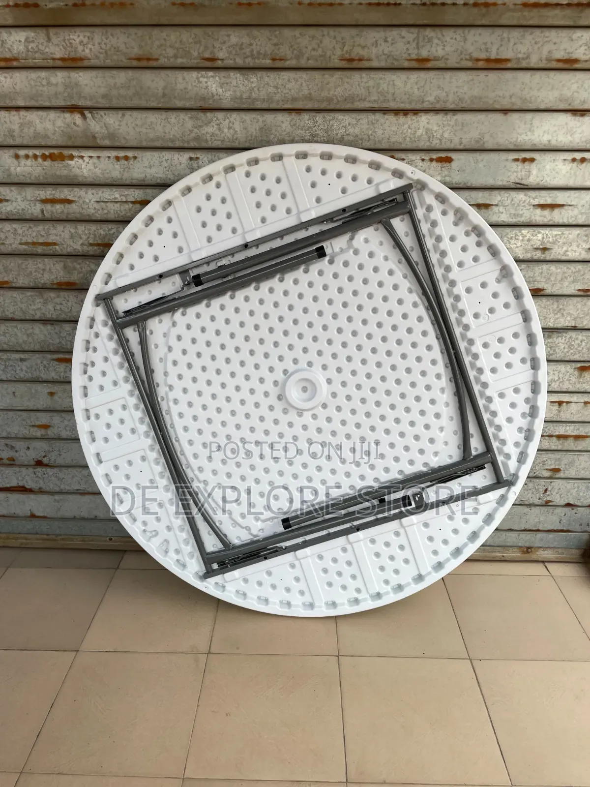 5ft Round Table for Event