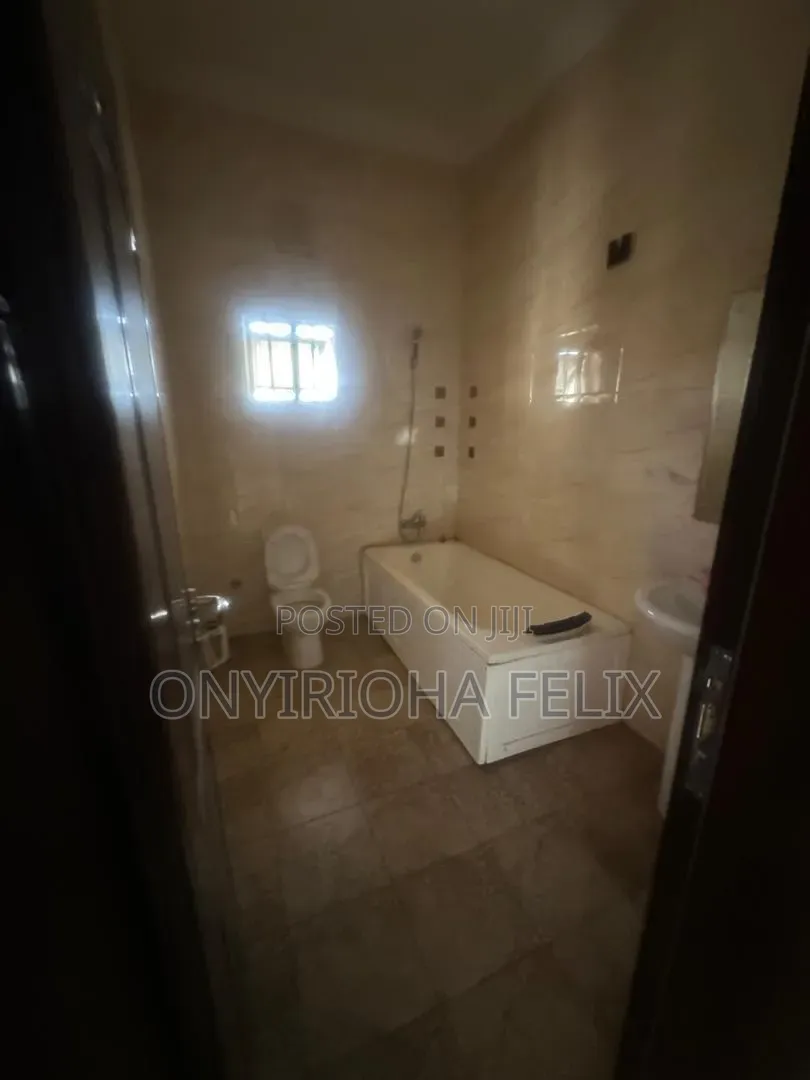 3bdrm Block of Flats in Life Camp Main for rent