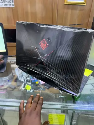 Laptop HP Omen 15 8GB Intel Core i5 SSD 512GB