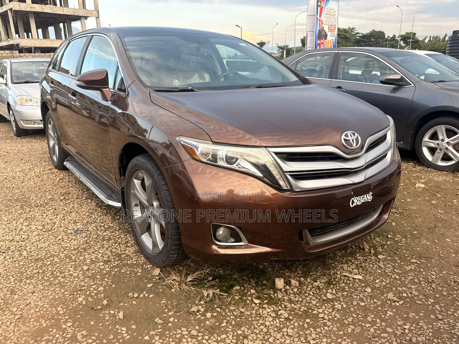 Toyota Venza Limited 4dr Wagon AWD (3.5L 6cyl 6A) 2015 Brown