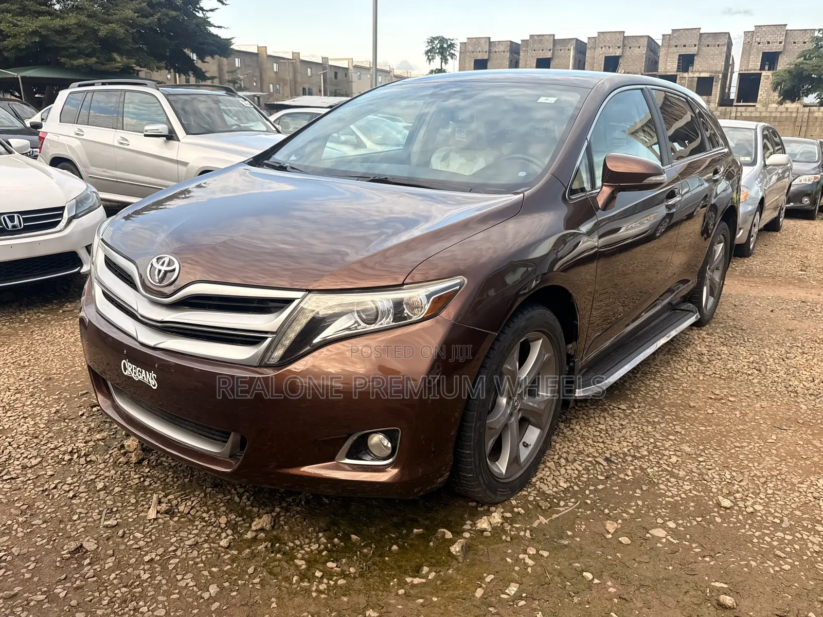 Toyota Venza Limited 4dr Wagon AWD (3.5L 6cyl 6A) 2015 Brown