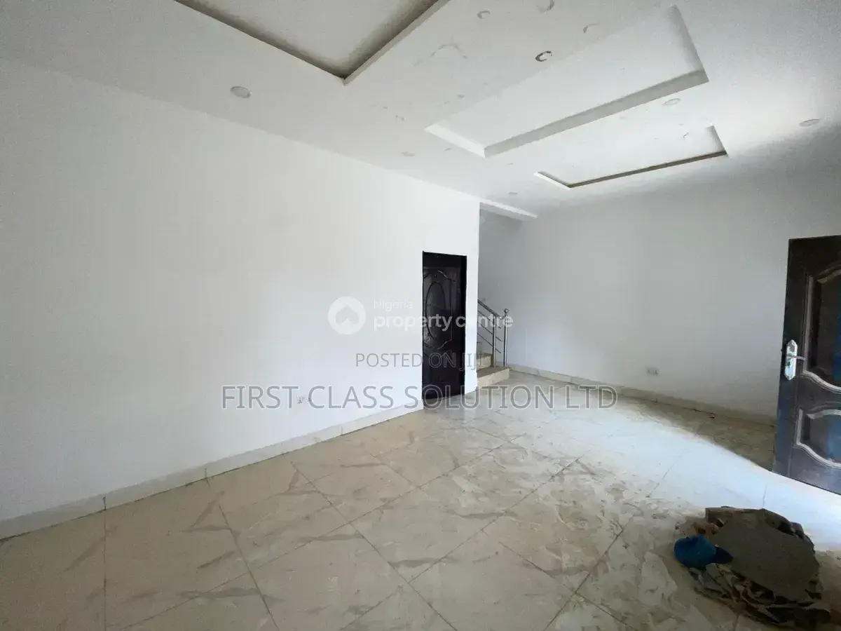 Furnished 3bdrm Duplex in Life Camp for sale