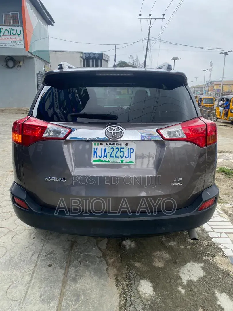 Toyota RAV4 2015 Gray