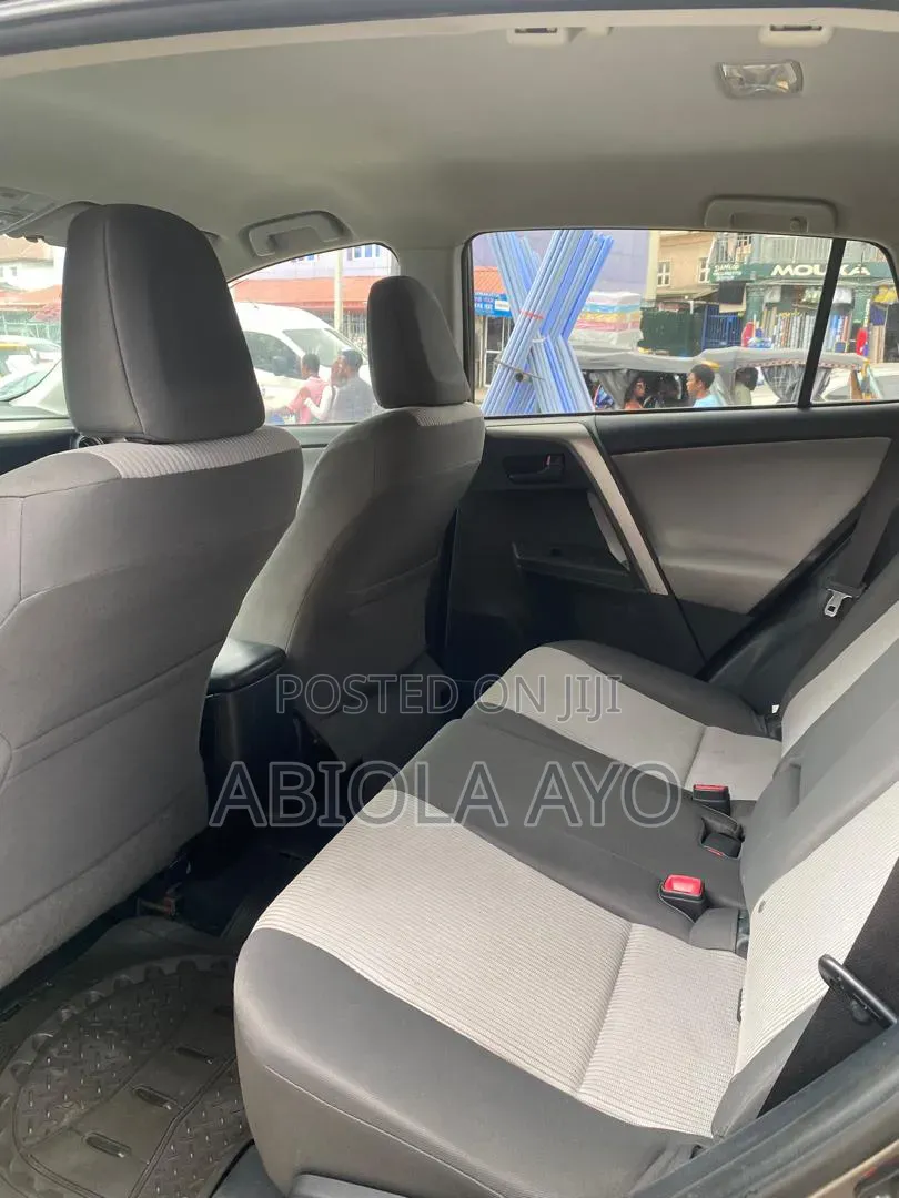 Toyota RAV4 2015 Gray