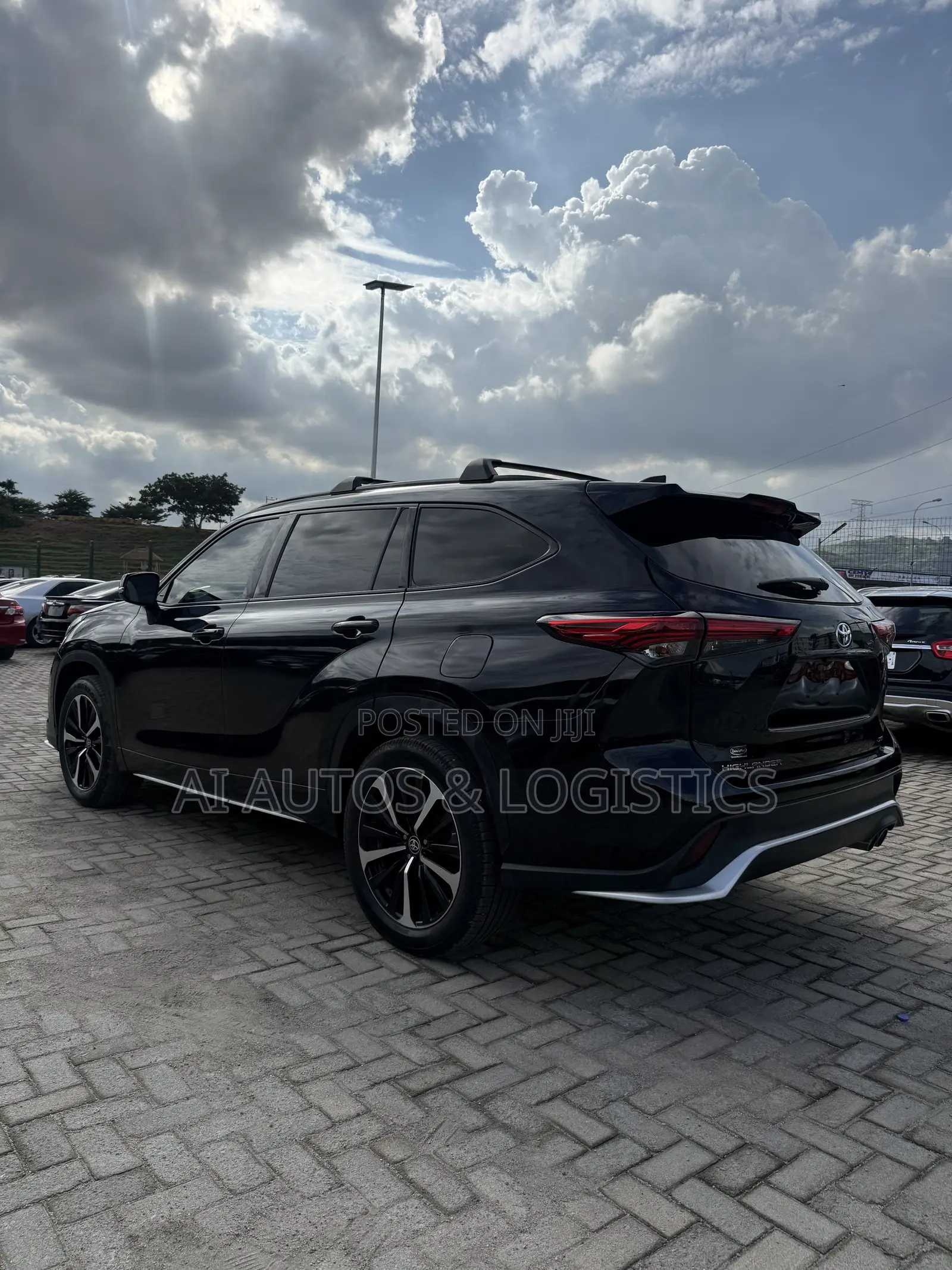 Toyota Highlander XSE 2021 Black