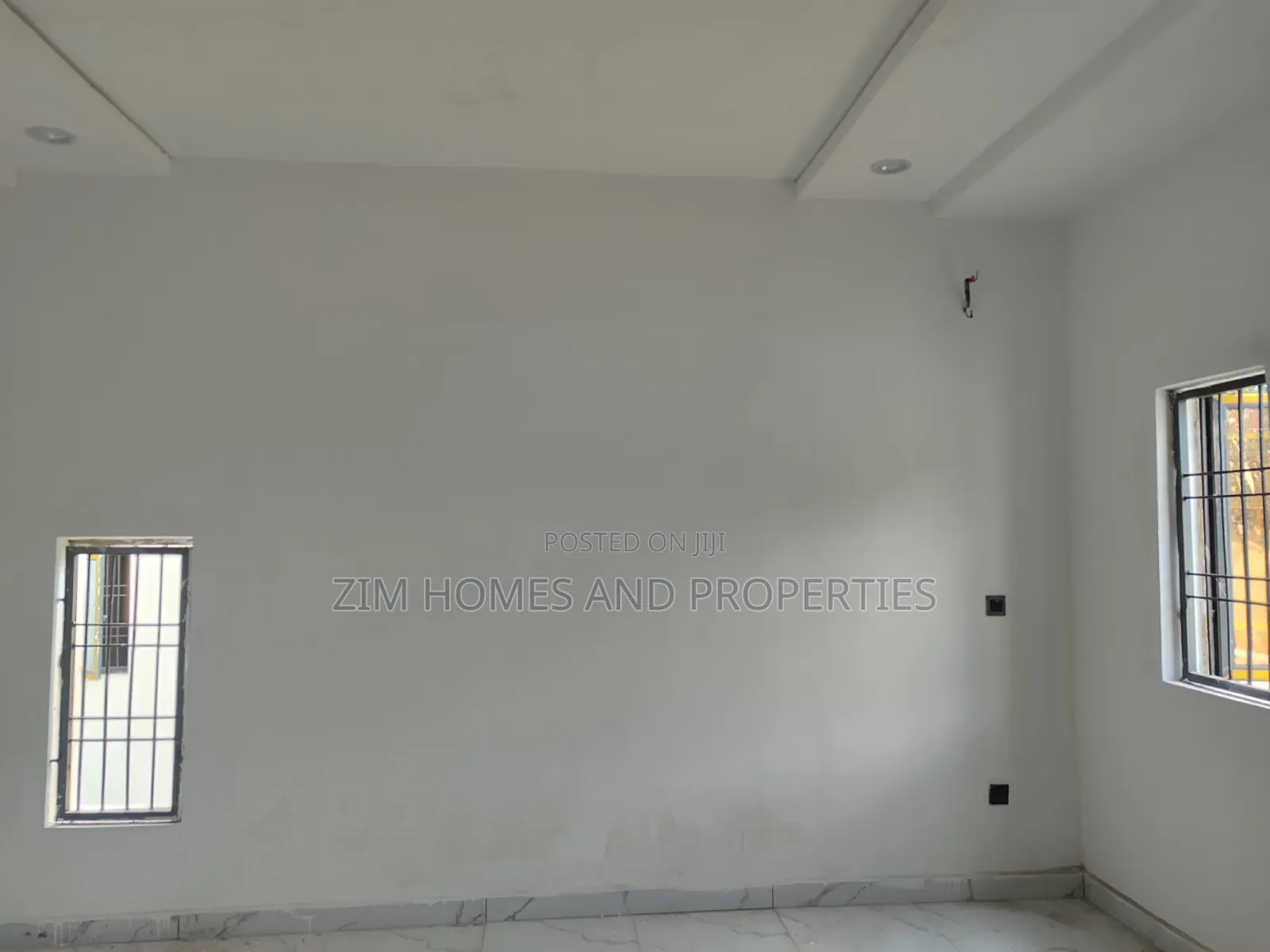 2bdrm Bungalow in Zim Homes And, Area 11 for rent