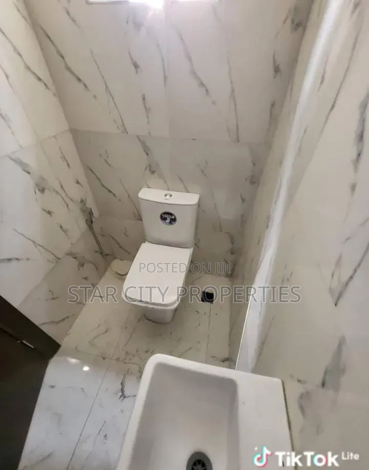 4bdrm Duplex in Magodo Gra Phase 1 for sale