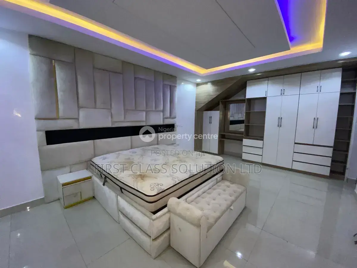 Furnished 4bdrm Penthouse in Galadimawa for sale
