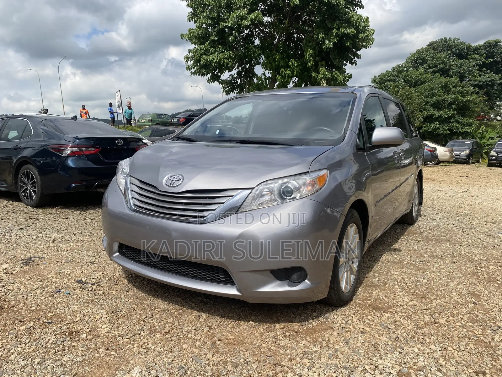Toyota Sienna 2015 Silver