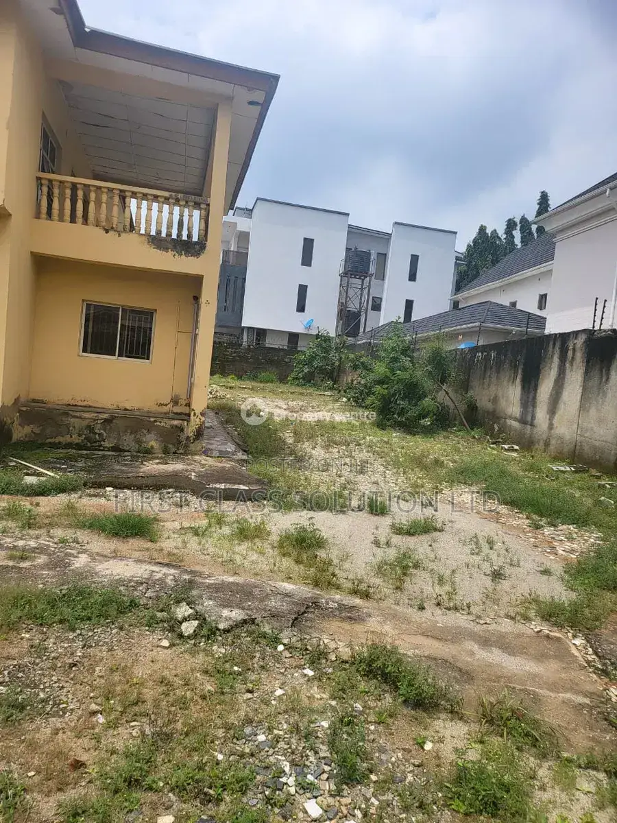 5bdrm Duplex in Wuse 2 for sale