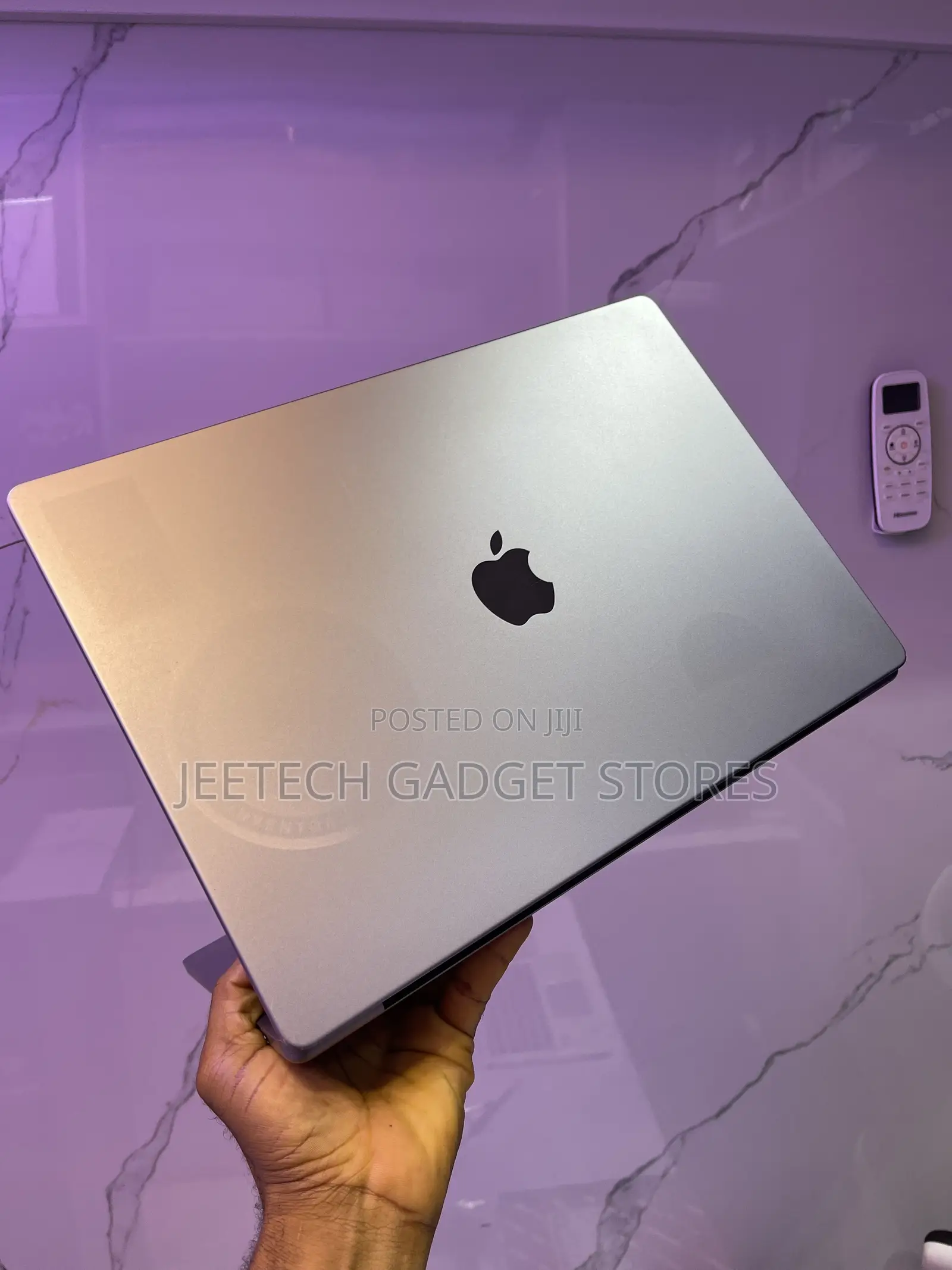 Laptop Apple MacBook Pro 2021 M1 Max 64GB Apple M1 Max SSD 1T