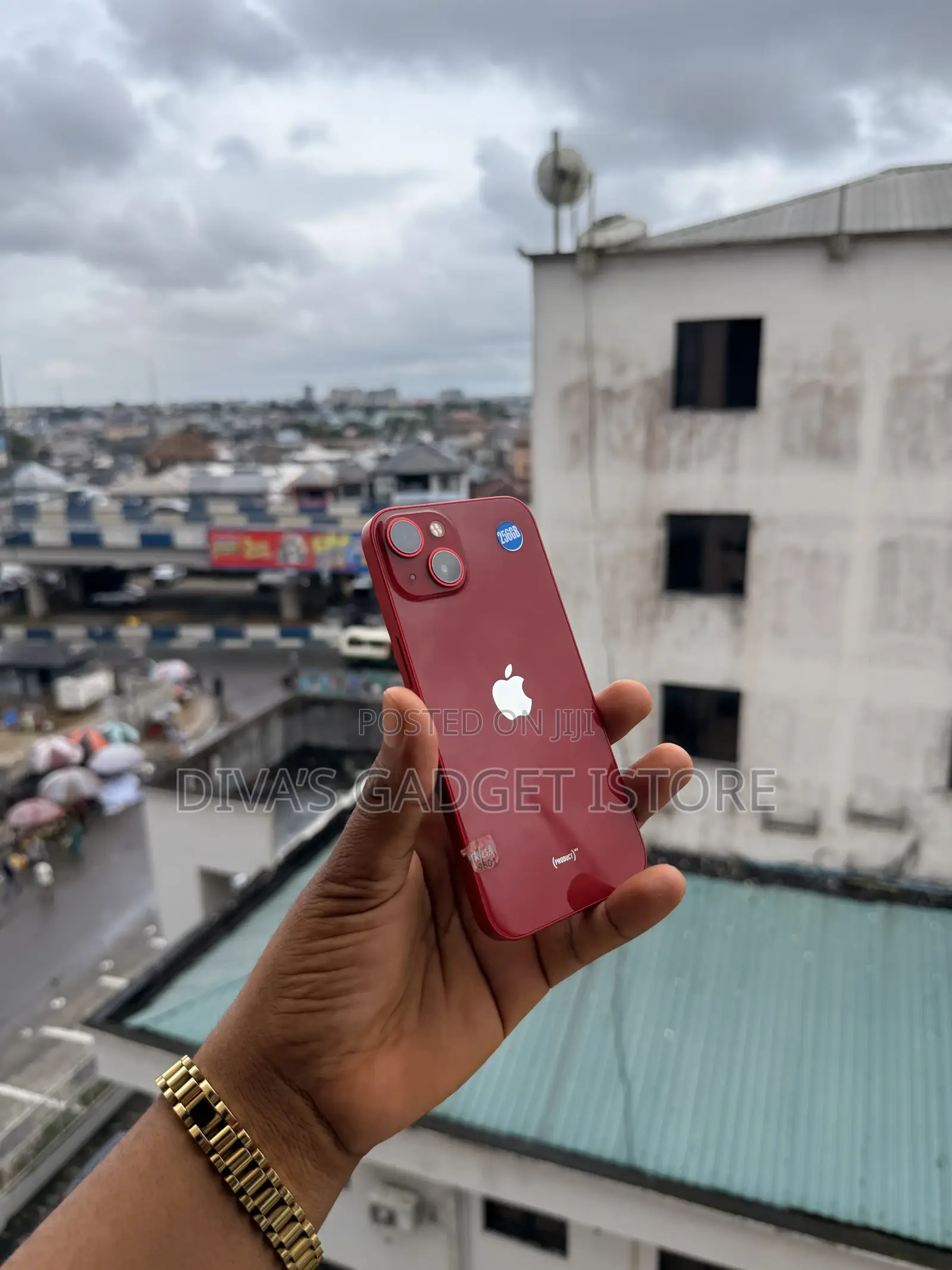 Apple iPhone 13 256 GB Red